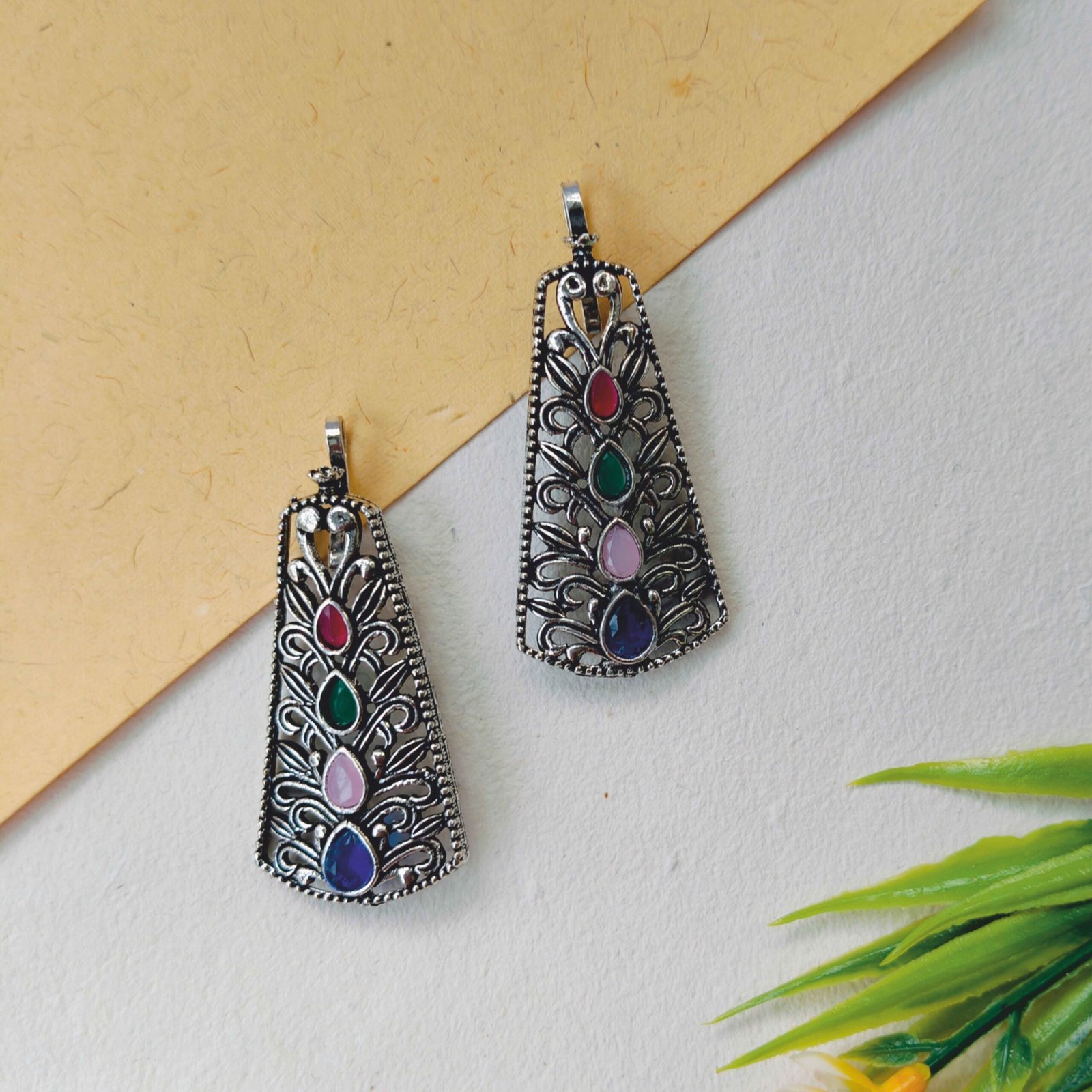 Multicolor Earcuff